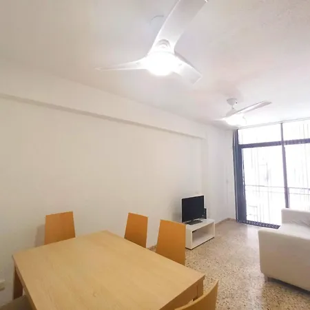 Beach Benidorm Apartamento 公寓 *